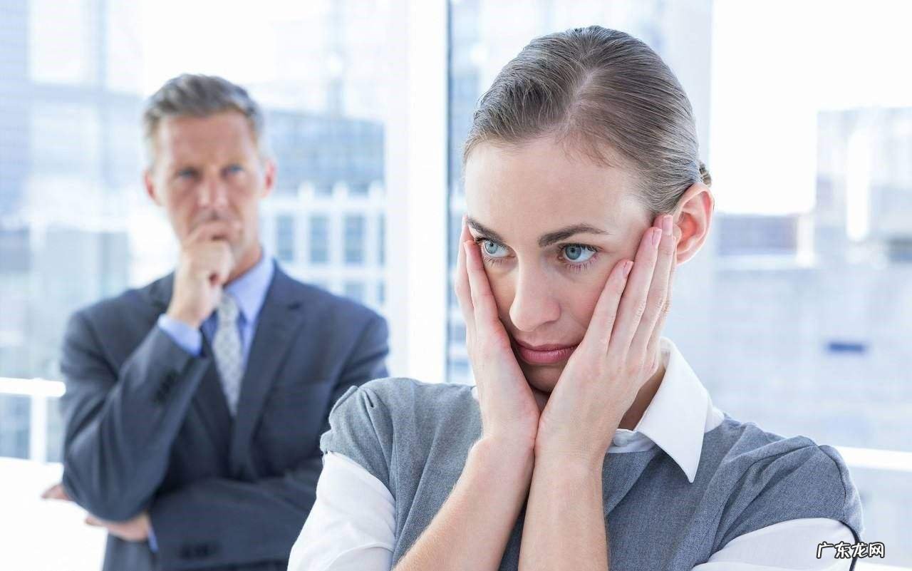 年轻人该不该学习巴结领导?听听过来人的建议