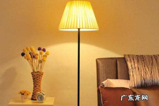 落地灯什么牌子好 落地灯品牌排行榜