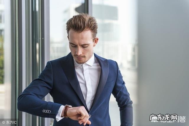 请问夫妻间的生活什么样为平淡?