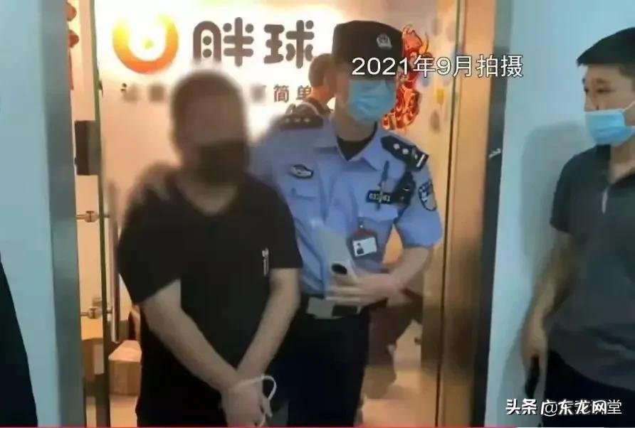 “胖球”被抓映射出直播3大乱象!看似一片繁荣却鱼龙混杂
