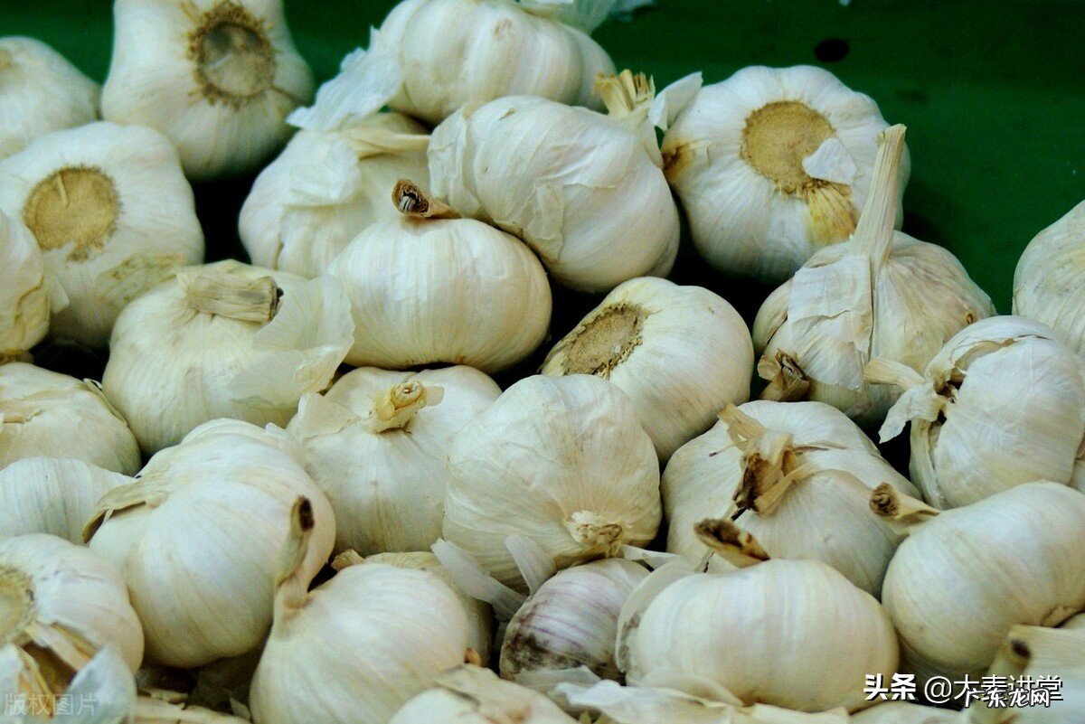 物价上涨的真实原因是什么?跟房价有关系?普通人应该如何应对?