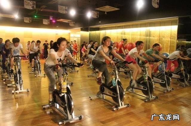 坚持不了运动,更管不着嘴,重度肥胖的人到底该怎么减肥?