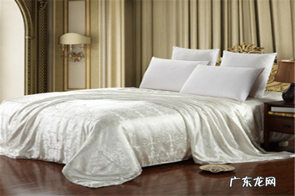 中国十大蚕丝被品牌排行榜辑里 十大蚕丝被品牌排行榜