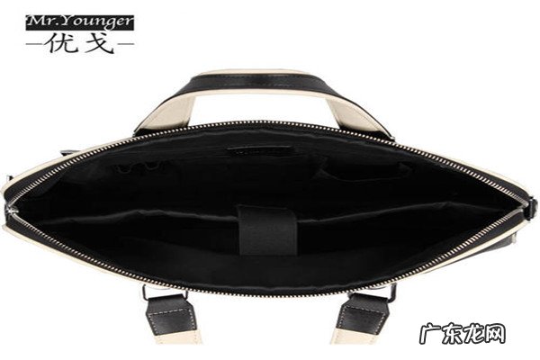 双肩包品牌十大排名女帆布 女士帆布大容量手提包品牌排行榜:Aza上榜