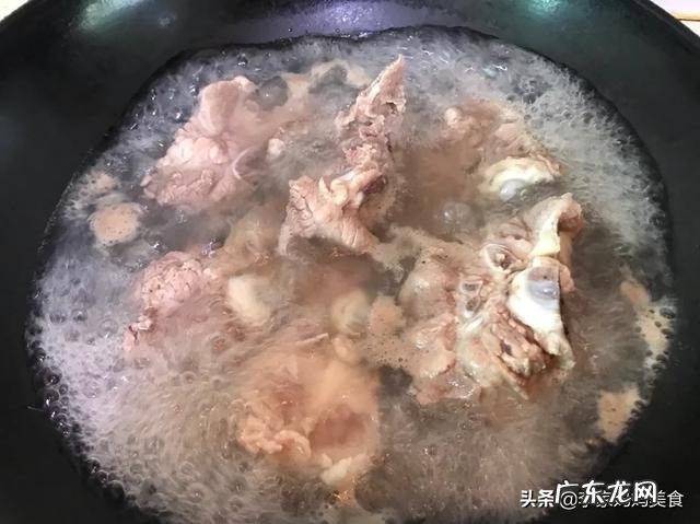 白萝卜与什么搭配煲汤好?
