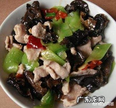 黑木耳营养很丰富，但是搭配什么菜好吃呢？