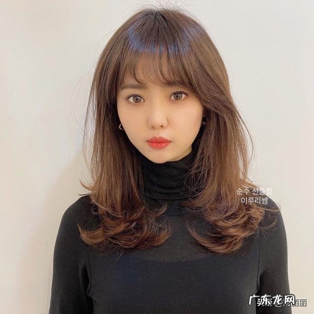 适合6-12岁女童发型秋冬 秋冬最新流行发型简单大方又好看