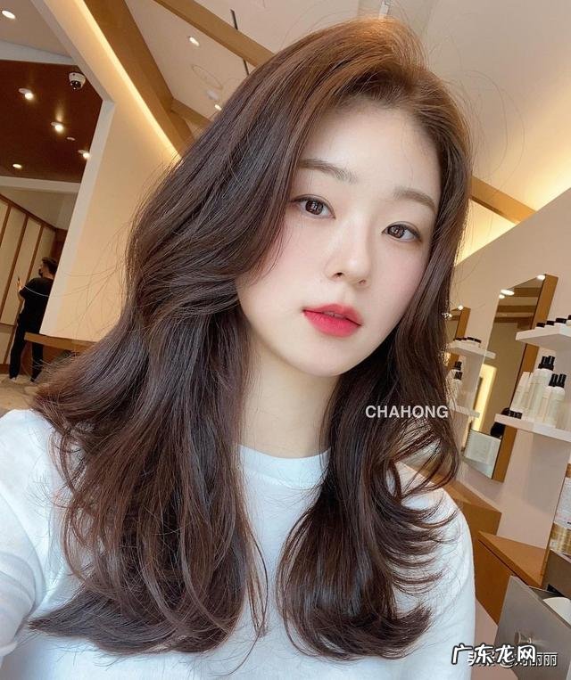 适合6-12岁女童发型秋冬 秋冬最新流行发型简单大方又好看