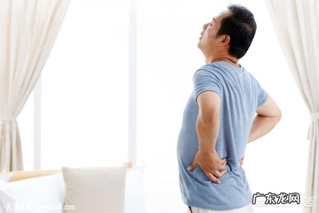 对于中年男人来说，你觉得其应该如何保持健康的身体和充足的精力