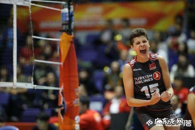今晚面对来势汹汹的土耳其女排,中国女排要怎么应战请你指招