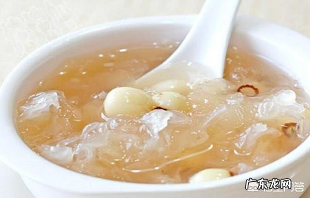 低脂餐—如何做滋补养身的银耳莲子绿豆汤?