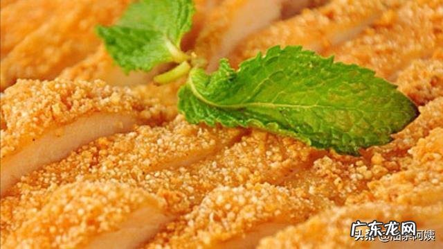 冰箱里剩了几块鸡脯肉怎样做成小孩爱吃的美食?