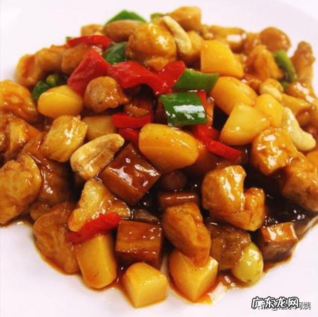 冰箱里剩了几块鸡脯肉怎样做成小孩爱吃的美食?