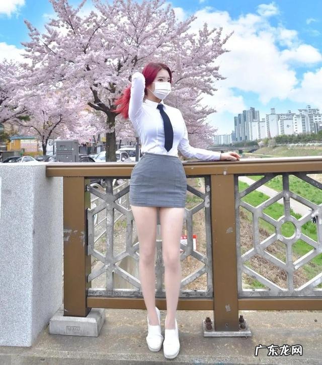 今日国际时尚潮流 来看看中国的时尚潮流吧