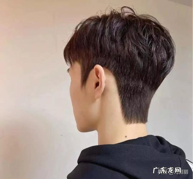 2022高级感美甲爆款 春款 2022美甲爆款秋冬渐变