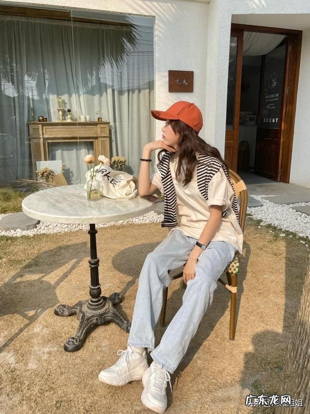 今年流行色紫薯色 今年的流行色枣姜色