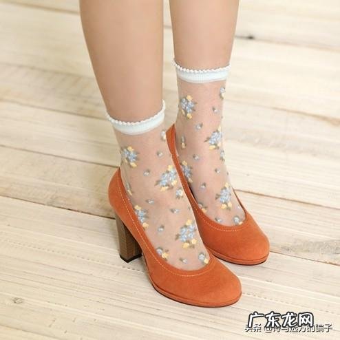 短袜露脚踝 肉色短袜露出脚踝是不是特别难看?