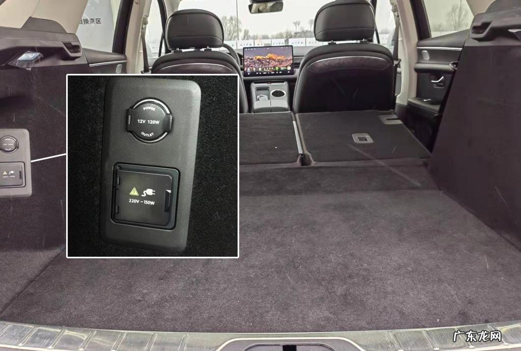 试驾AITO问界M5,除了鸿蒙座舱,底盘可细品