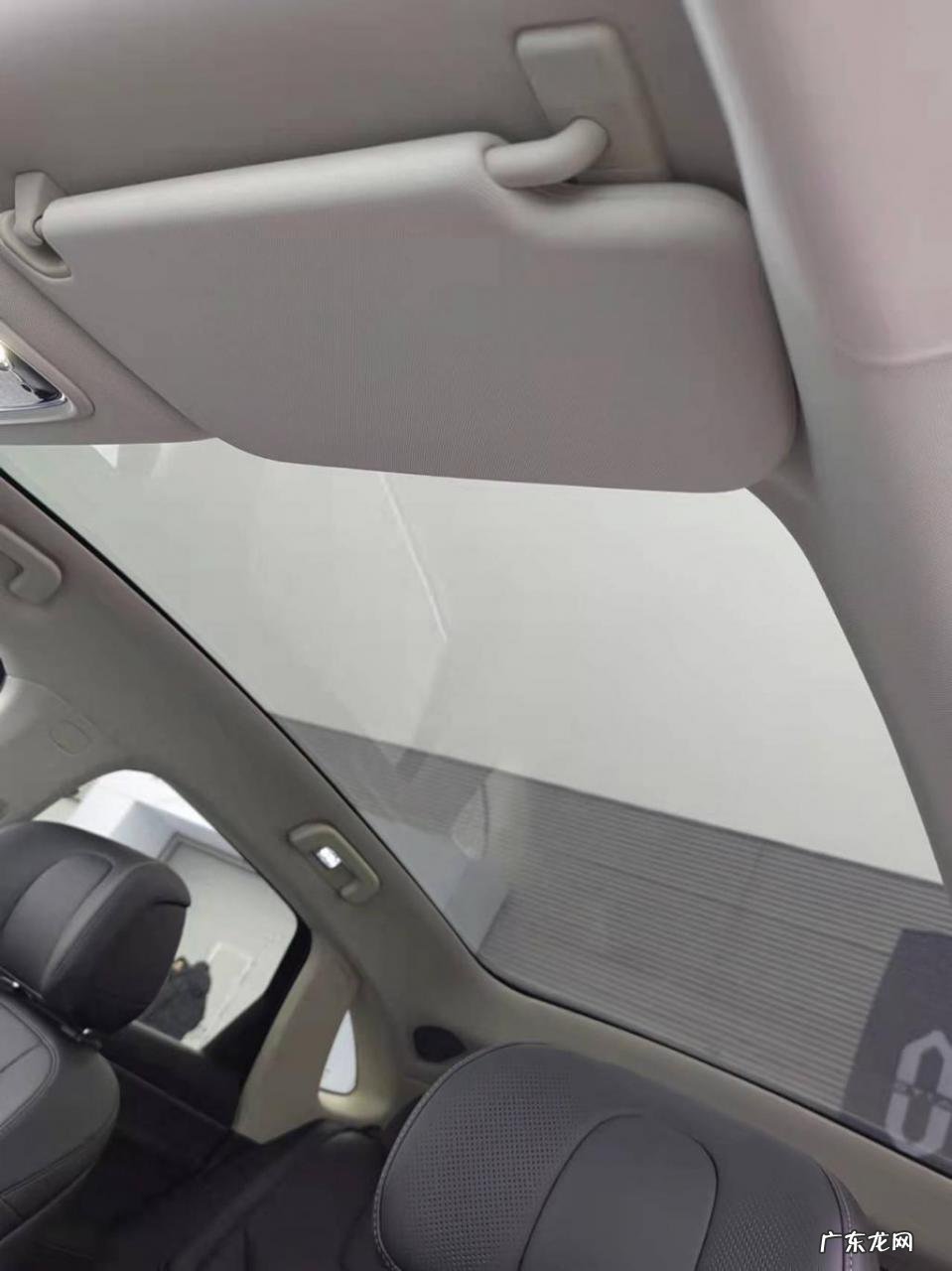 试驾AITO问界M5,除了鸿蒙座舱,底盘可细品