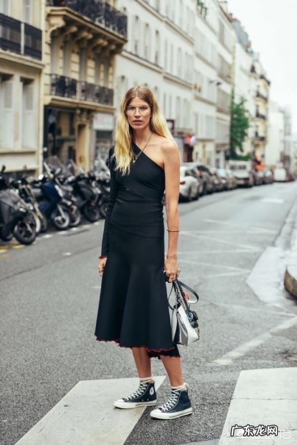 上身胖比较丰满,腿细的女生怎么搭配衣服?