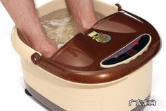 冬天泡脚选择木桶还是电动的好 冬天泡脚最佳时间和温度