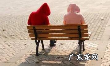 冬天太冷了,不想露腿和脚脖子,应该怎么搭配呢?