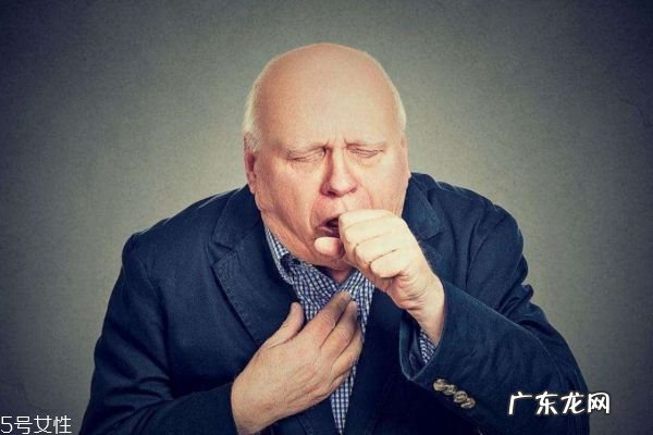 咳嗽吃鱼好不好 咳嗽为什么不能吃鱼