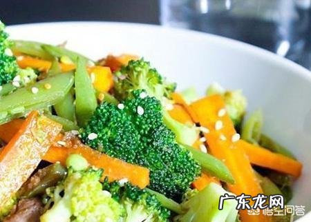 有规律的生活，意味着重复每天的事情吗？你怎么看？