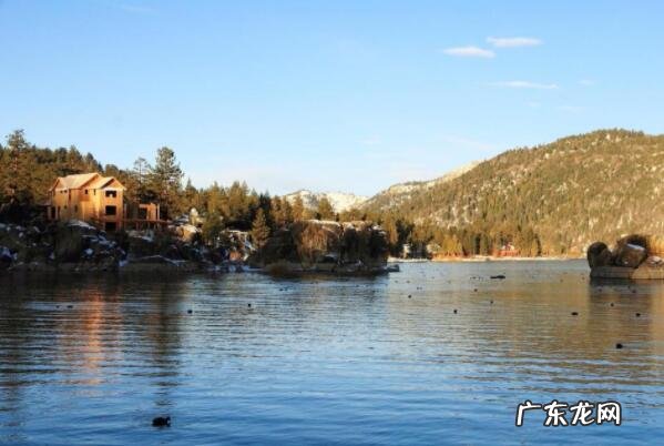 世界十大湖泊面积排名 世界面积大的十大湖泊