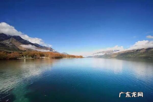 世界上最深和蓄水量最大的湖泊是哪个 世界十大蓄水量高的湖泊