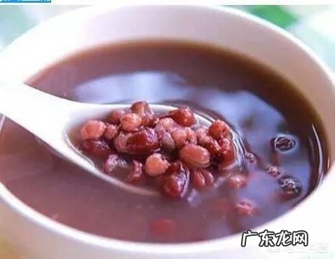 月子期间产妇常吃什么食物可以帮助下奶,并且有益于排恶露?