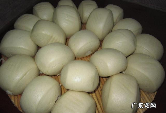 黑麦面粉用什么水和面 白面粉和黑麦粉哪一种吃容易胖?