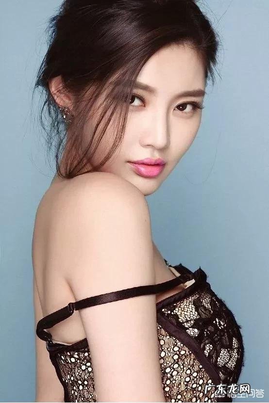 如何在减肥期间使胸部不至于变小?