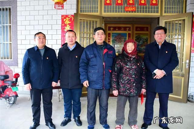 江苏省海安市胡集街道主要负责人率队慰问建国前困难老党员