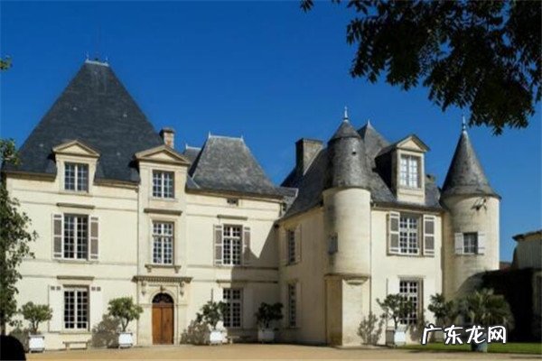 法国酒王帕图斯 世界十大顶级酒庄,帕图斯单箱售价17万RMB,第一无人不知