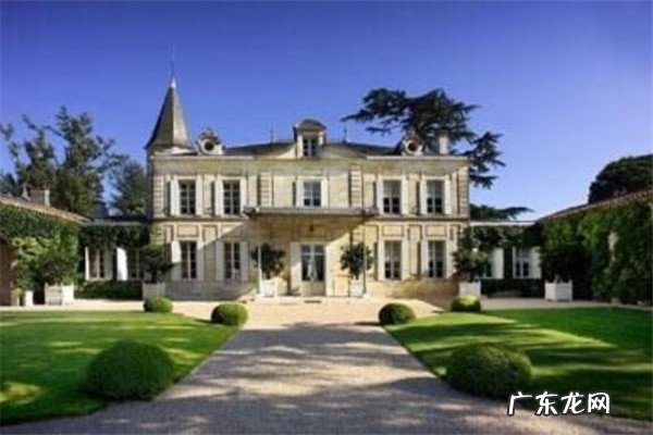 法国酒王帕图斯 世界十大顶级酒庄,帕图斯单箱售价17万RMB,第一无人不知