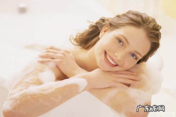 怎么减少眼角皱纹 消除皱纹眼角纹的方法