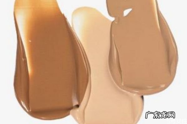 黑皮该如何挑选粉底液 黑皮适合什么粉底液