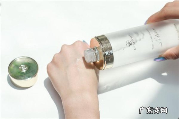 麦吉丽酵母平衡水敏感肌能用吗 麦吉丽酵母平衡水和旧版区别