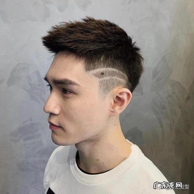 男士锅盖发型图片 好看的锅盖头男生发型