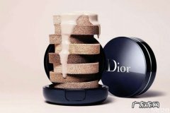 粉底为什么容易堵塞毛孔 粉底堵塞毛孔的原因