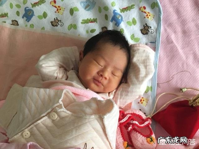 产后妈妈被大肚腩缠上怎么办?为了产后恢复得快,该做什么?