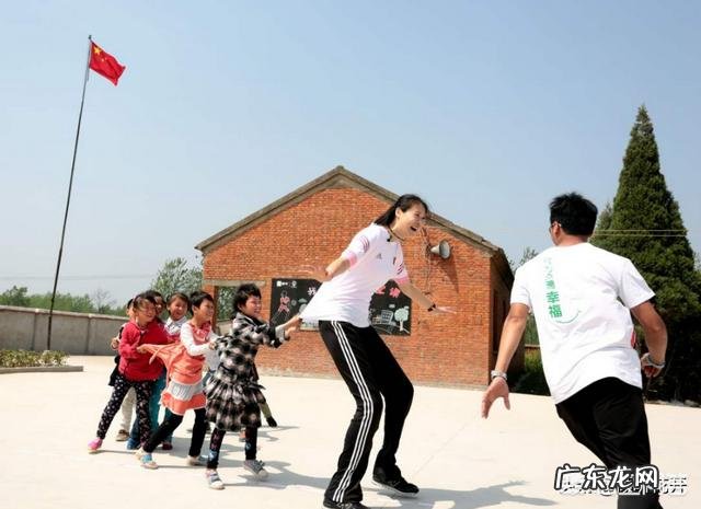 八九十年代的电视剧主题曲,哪位歌手唱的最多?怎么样?