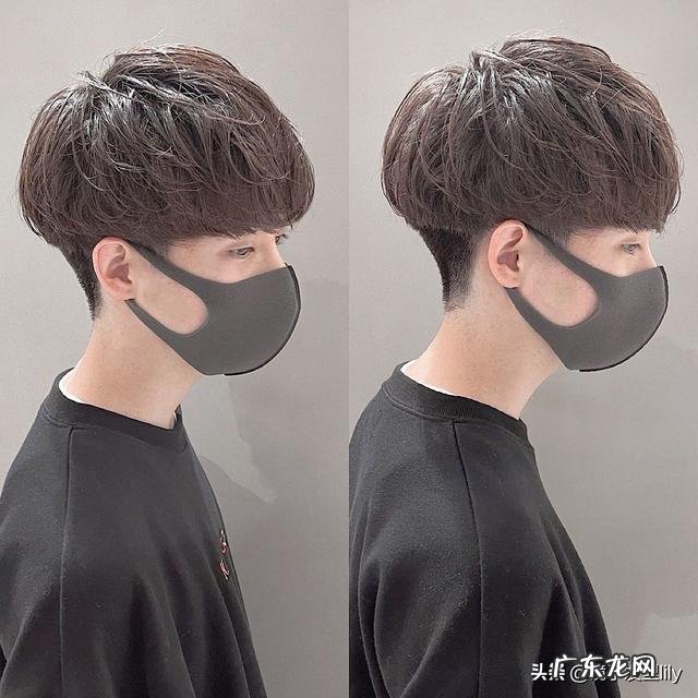 2022年流行男卷发发型 2022年最流行的发型中长发卷发男