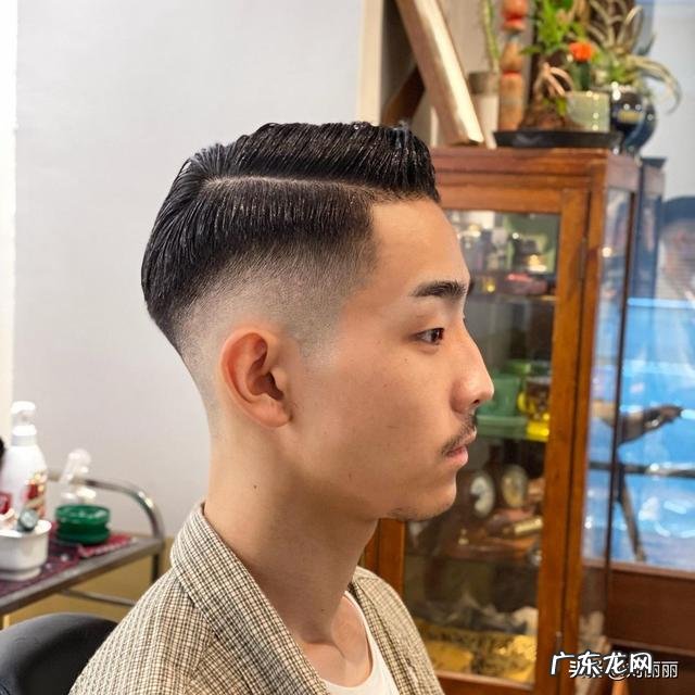 今年最流行的四个男士发型 10款最火的男士流行发型