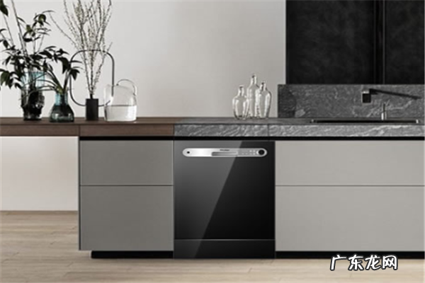 嵌入式和水槽式洗碗机哪个好 嵌入式洗碗机排行榜