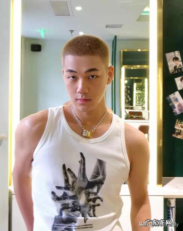 2022女性最建议买手机 2022元旦建议买的2000左右手机