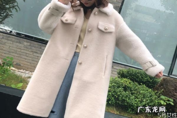 贡米色和驼色有什么区别 贡米色和驼色有什么不同