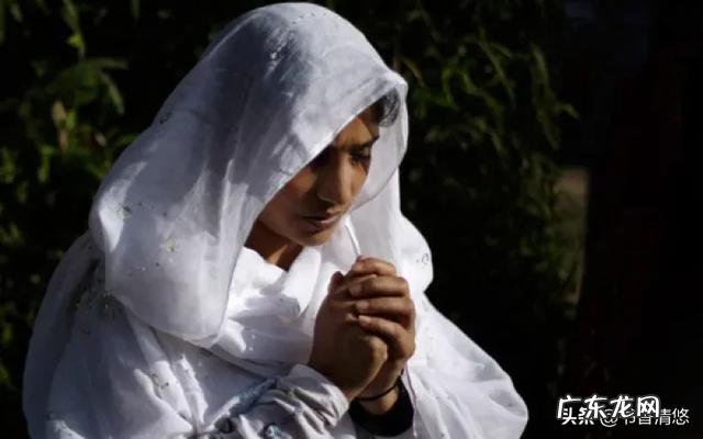 为什么人一死,脸上要盖上布? 人死后为什么要盖白布盖脸