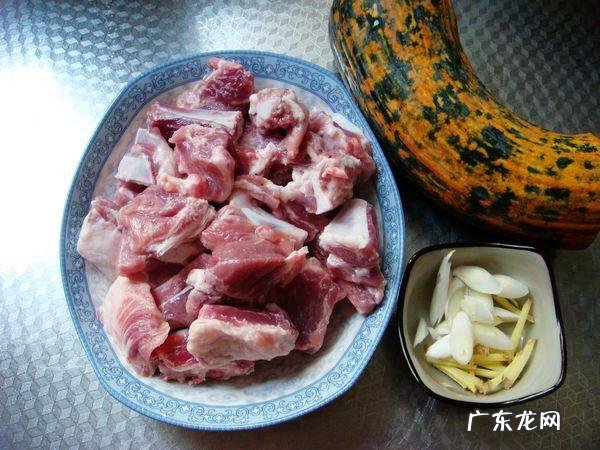 南瓜怎么做着吃好吃 家里南瓜太多了，怎么快速吃完，怎么做好吃